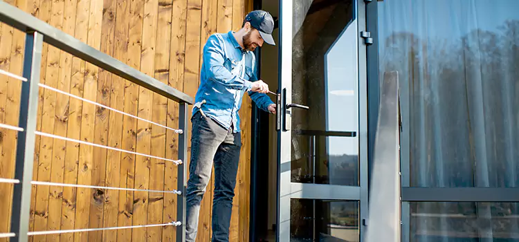 Patio Screen Door Installation Bowmanville